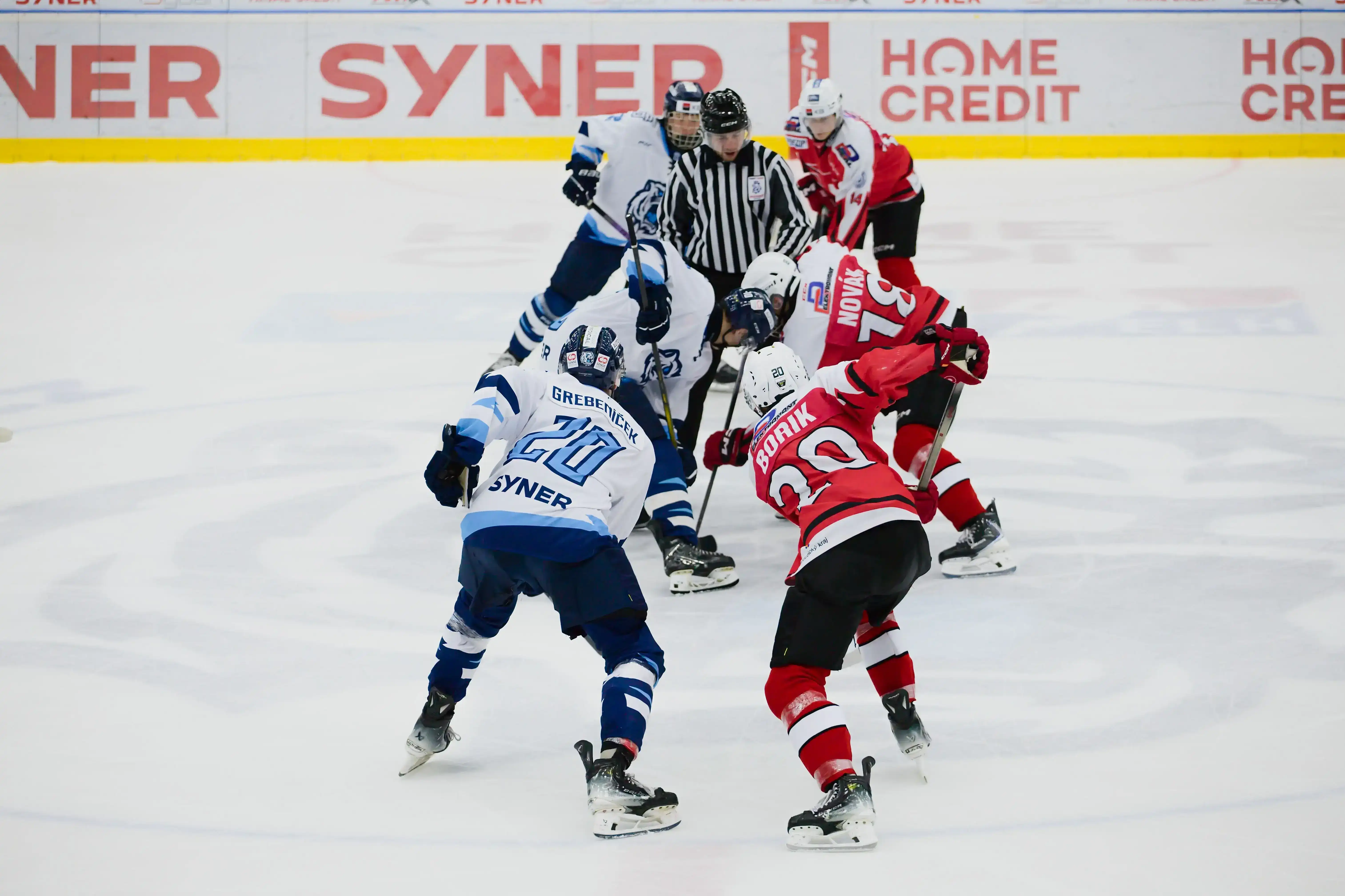 Bule ve středním pásmu